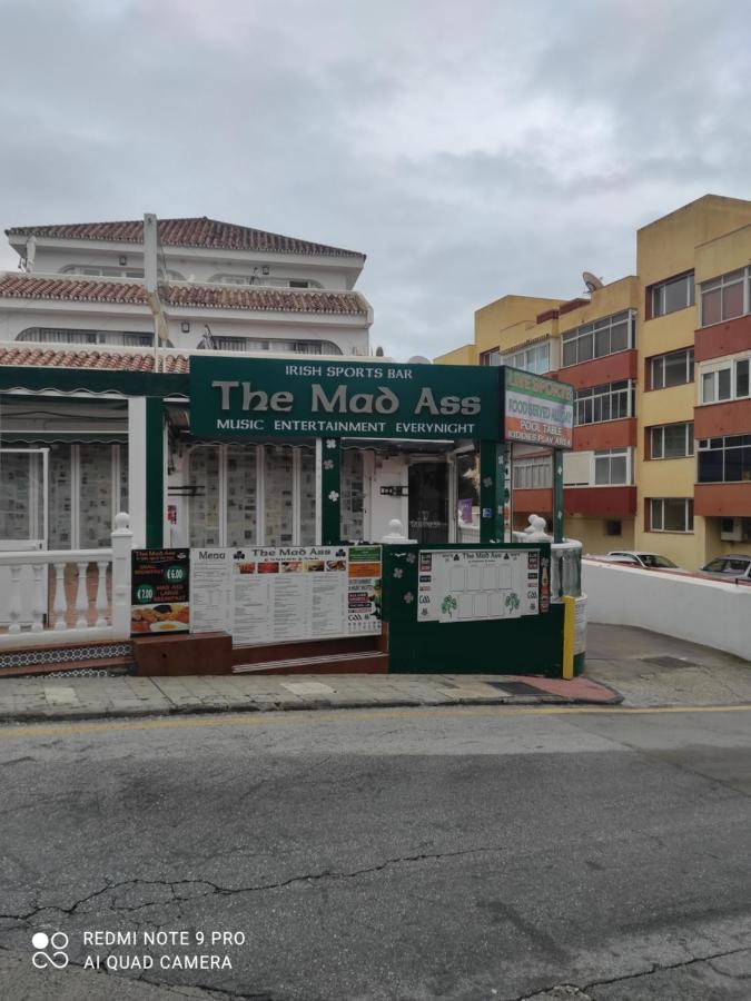 La Biznaga Estudio Frente Al Mar Benalmadena Bagian luar foto