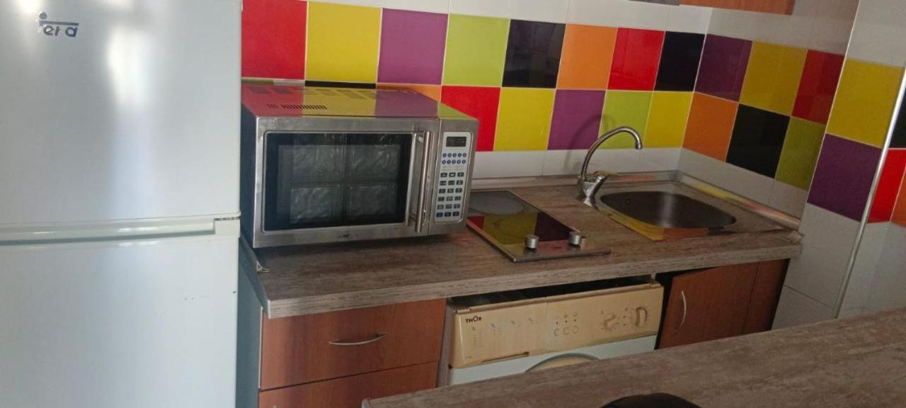 La Biznaga Estudio Frente Al Mar Benalmadena Bagian luar foto